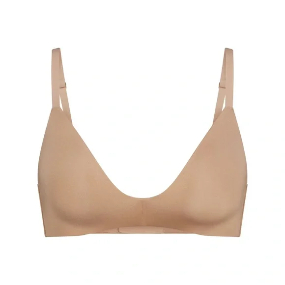 SKIMS- Wireless Form New & Improved T-Shirt Demi Bra - Picture 10 of 14